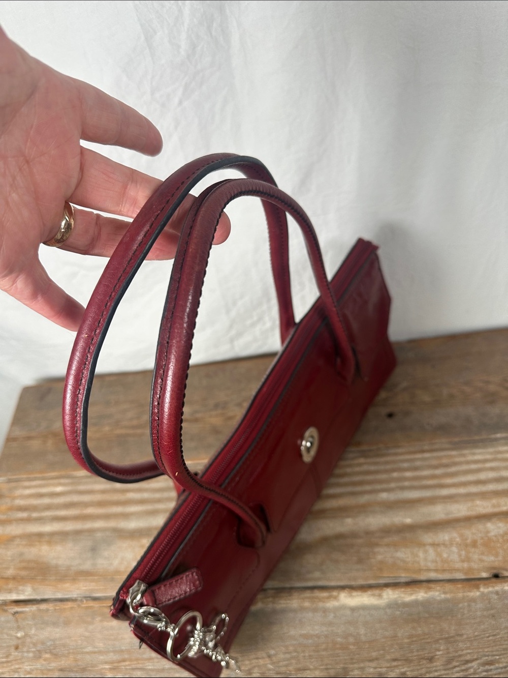 Pelle Studio Burgundy Leather Shoulder Bag with Turn-Lock - Picture 6 of 8